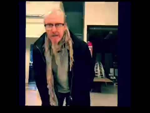 Julkalendern 2015 S03E21 "lucköppning" - YouTube