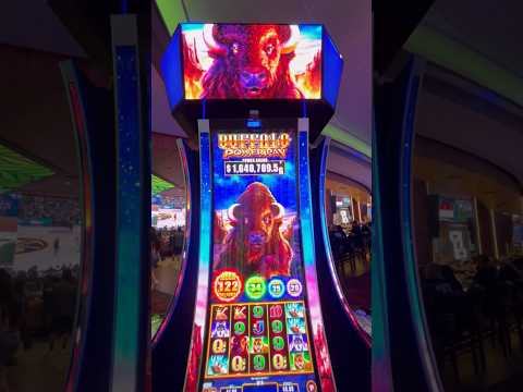buffalo power christmas slot