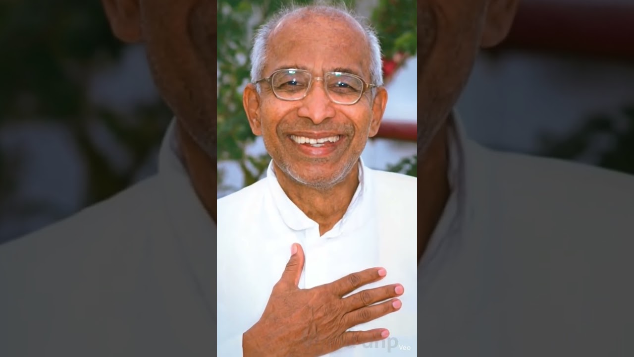 ನಡೆದಾಡೋ ದೇವರು ಶ್ರೀ ಸಿದ್ದೇಶ್ವರ ಸ್ವಾಮಿಗಳು 4k. Nadedado devaru shree siddeshwara swamigalu. Ai videos 