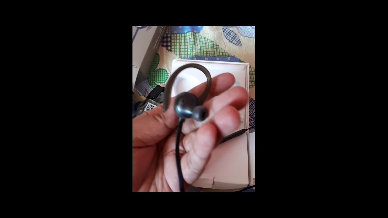 Samsung Level Active: Unboxing!