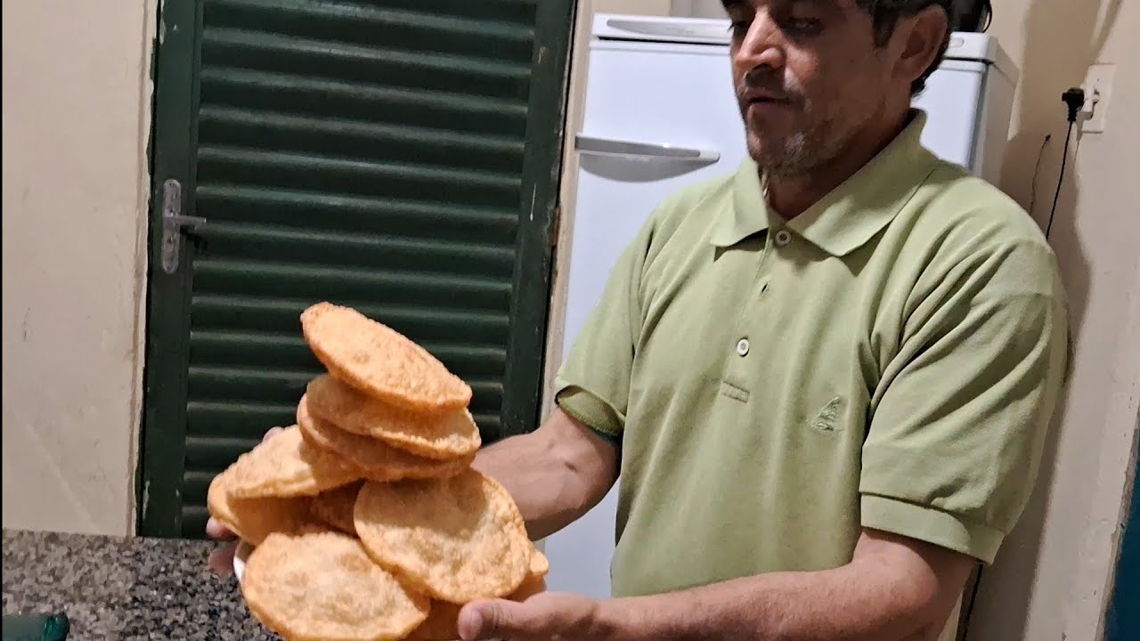 ENSINANDO VOCÊS A FAZER UM PASTEL DELICIOSO 