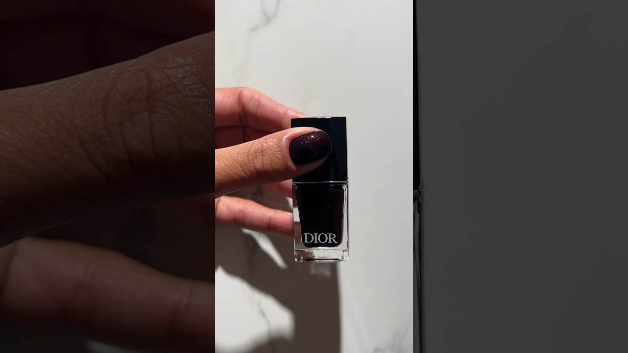 Dior nail polish swatch 
