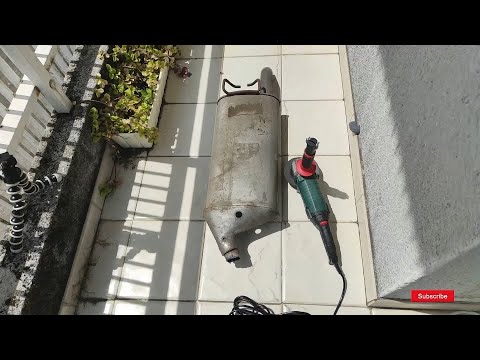 Video: ¿Cómo se arregla un silenciador de escape?
