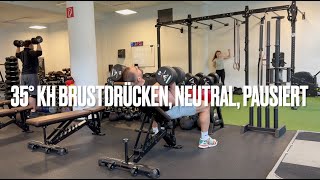 35 Kh Brustdrücken, Neutral, Pausiert Oberkörper-Training Brustmuskulatur