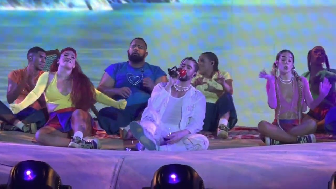 bad-bunny-yo-noy-soy-celoso-en-vivo-youtube