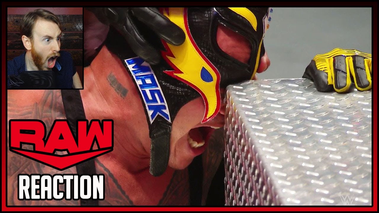 Seth Rollins Blinds Rey Mysterio During WWE RAW