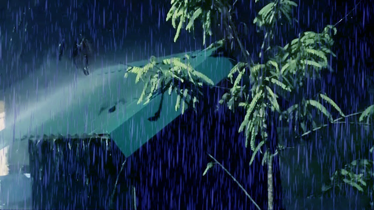 Немедленно засните через 5 минут с сильным дождем на металлической ...