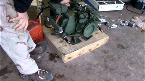 Military 4A032 engine