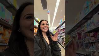 Celebrity THIS GIVEAWAY IS GONNA BE SOO GOOD! Stay tunedddd #needohs #squishy Net Worth