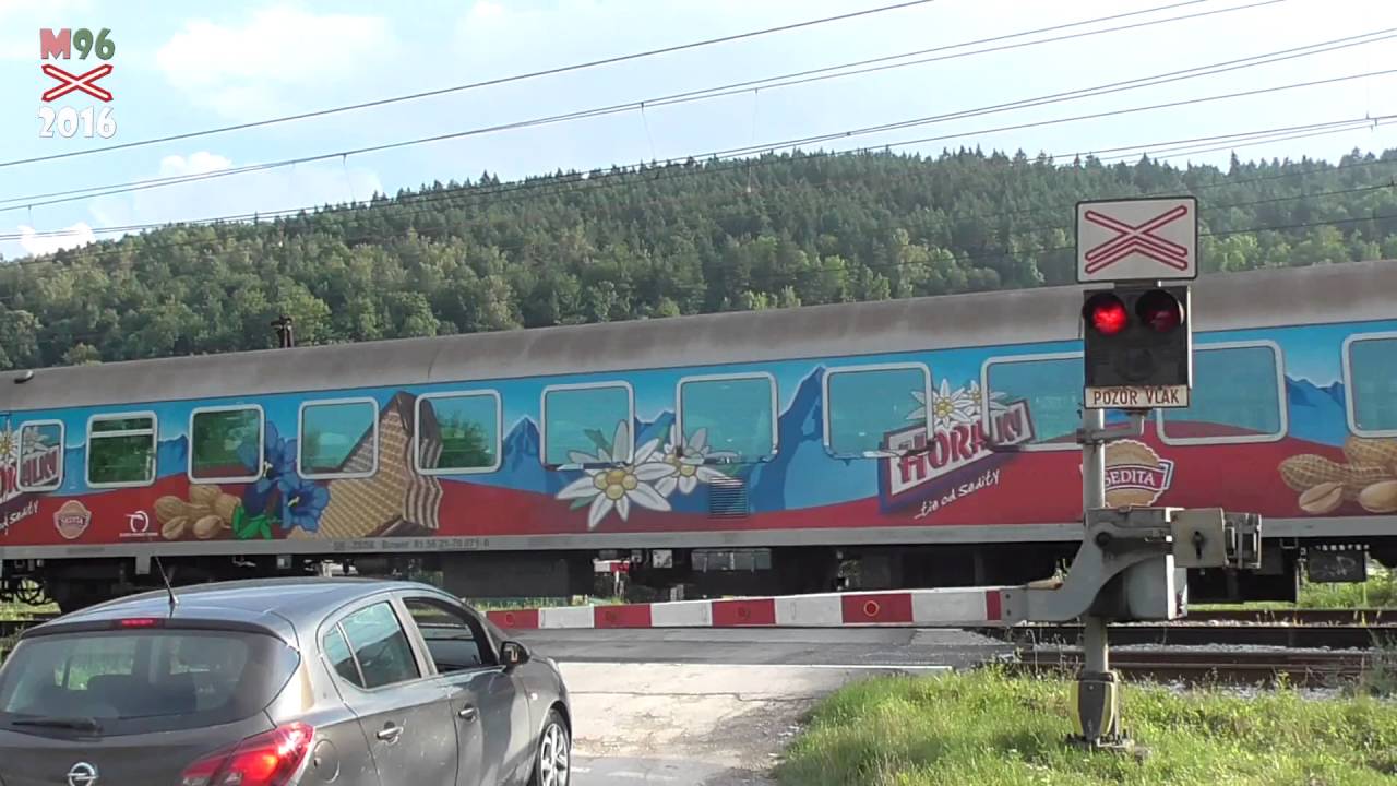 Železničné priecestie Žilina #2 (SK) - 29.7.2016 / Železniční přejezd / Railroad crossing
