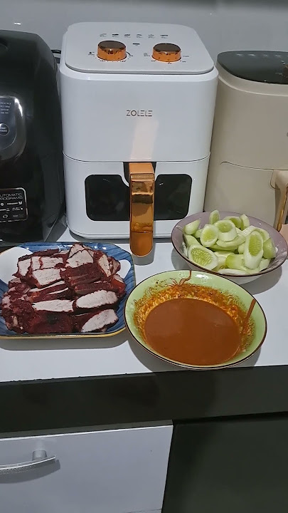 menu makan malam daging chasiu lalapan timun sama sambal terasi
