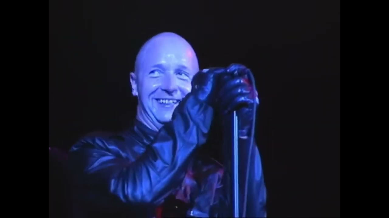 Black Sabbath with Rob Halford on vocals (Live 1992) *HD* - YouTube