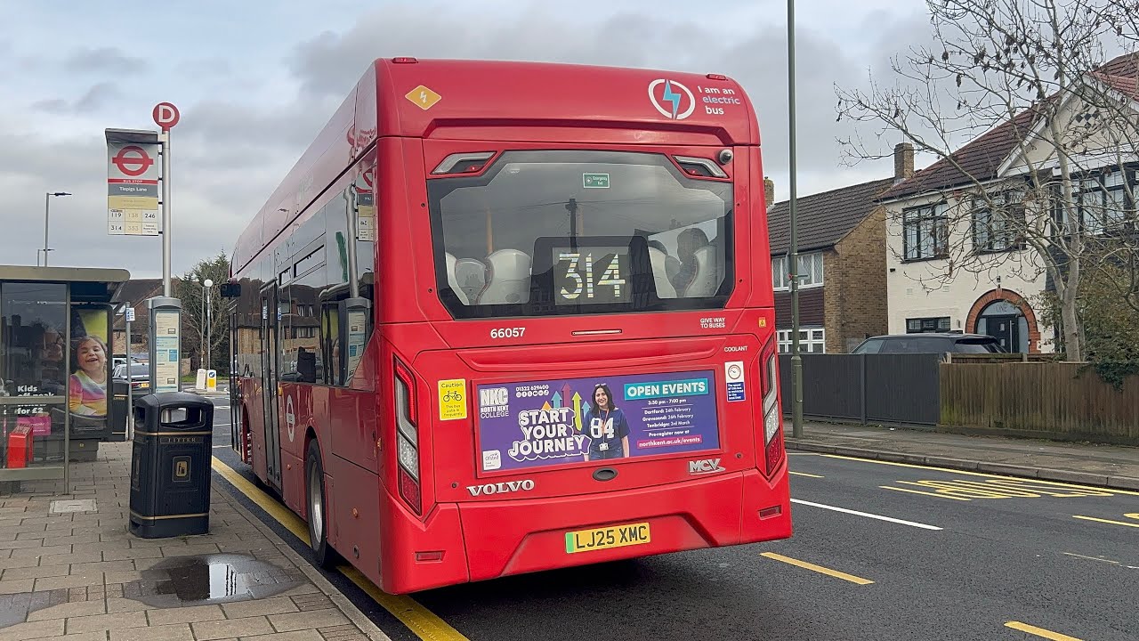 Thrashed | Stagecoach London Route 314 | Volvo BZL Enviro200 EV - 66057 (LJ25XMC)
