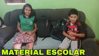 Material Escolar De Maylline E Derick
