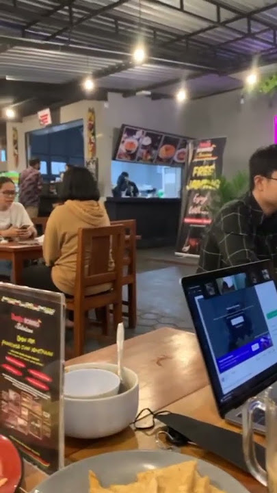 STORY WA DI CAFE BURJO BORNEO