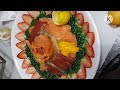 How to arrange fruits with salmon saladeunicemayet