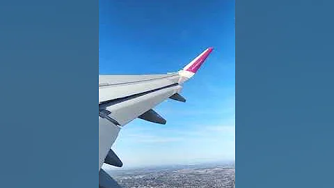 Takeoff from London-Luton airport by WIZZAIR A320 - amazing SOUND!