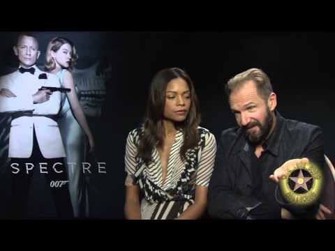 Ralph Fiennes ne spune de ce Spectre trebuie vazut in format IMAX