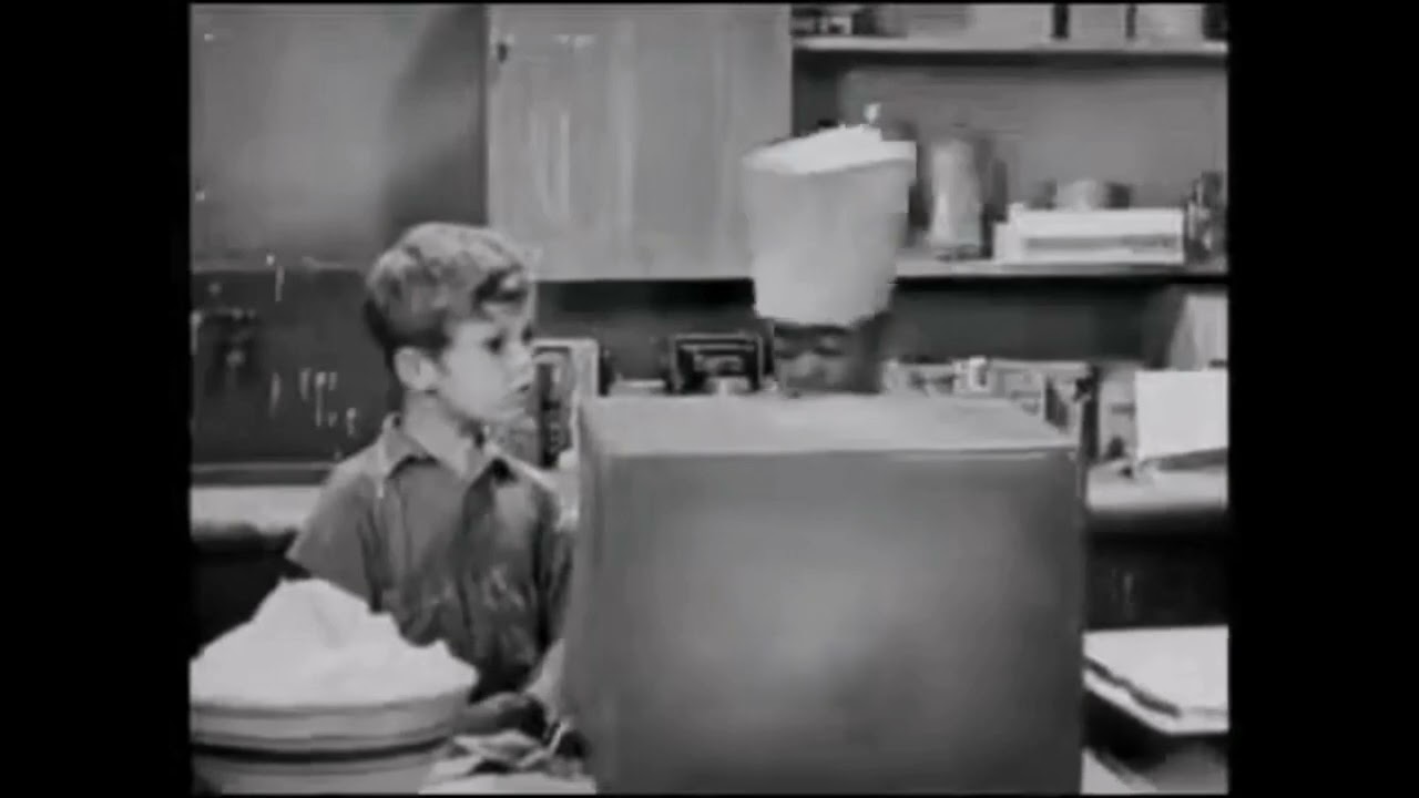 Little Rascals- Stymie Cake Sound - YouTube