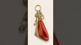 Design keychain bag 🪡 #diykeychain #handmade #latkandesign #sewing #fashion