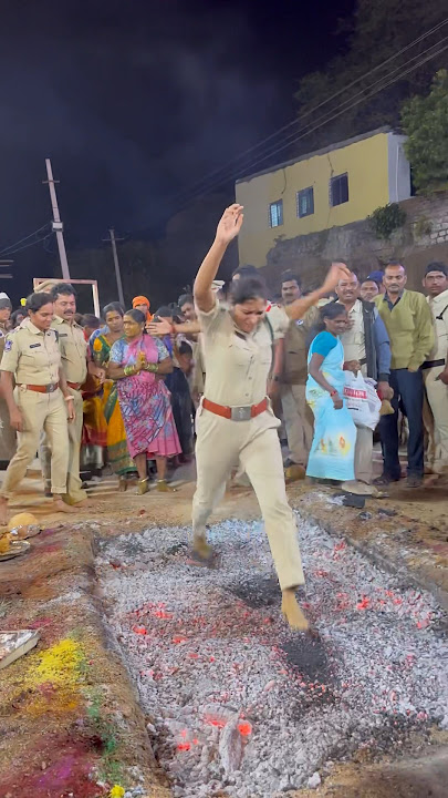 Cheruvugattu Agni gundalu 2025 #cheruvugattu temple #shorts #komuravelli Mallanna agnigundalu