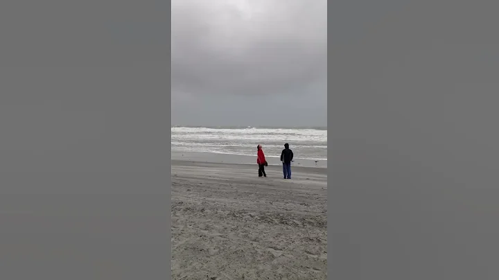 TS Beryl Jax Beach.MOV