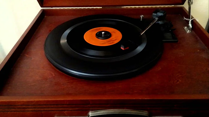 EDDIE MCDANIELS - YOU MAKE THE FIRST MOVE