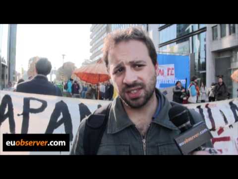 Greek protestors call