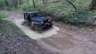 Why you need a SPARTAN locker. Stock TJ with 31 inch M/Ts. by Uncle Jack's Outdoors 3,256 views 2 years ago 4 minutes, 54 seconds