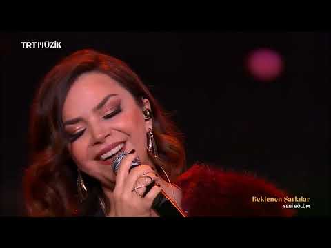 Esra İçöz - Bırakın Seviyorum ( TRT Müzik Beklenen Şarkılar 31 Mart 2022)