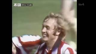 Stoke City v Leeds Utd 17-08-1974