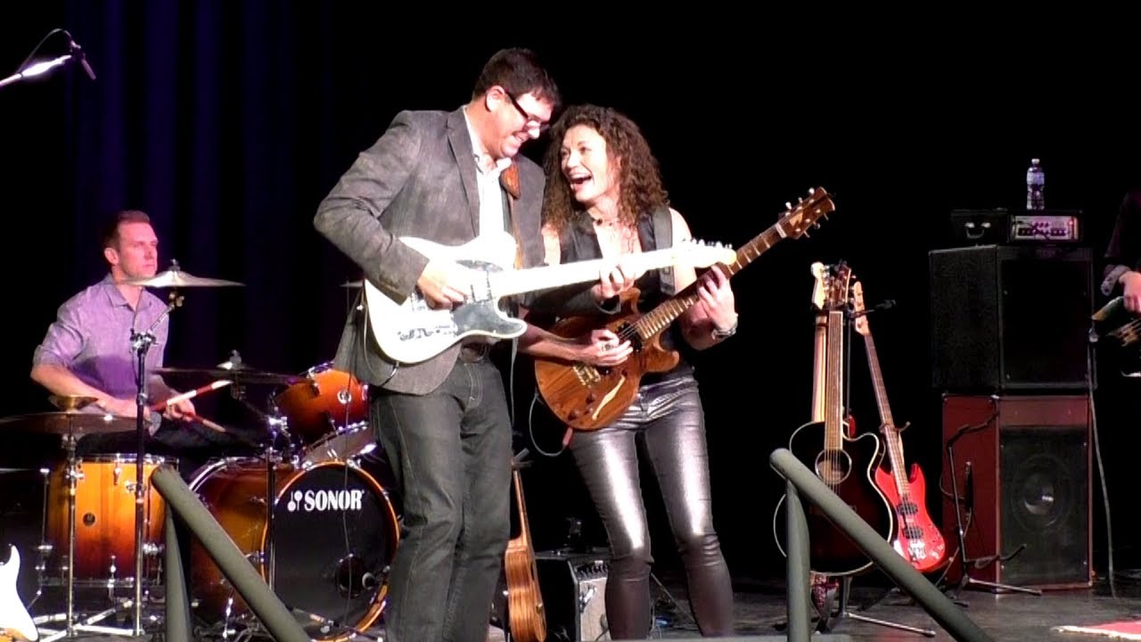 Please Dont Let Me Down By Leslie Dancey Live with The Wolf Riders