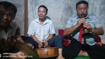 Người dao đỏ đánh chống thổi kèn làm lễ cấp sắc 3 đèn 