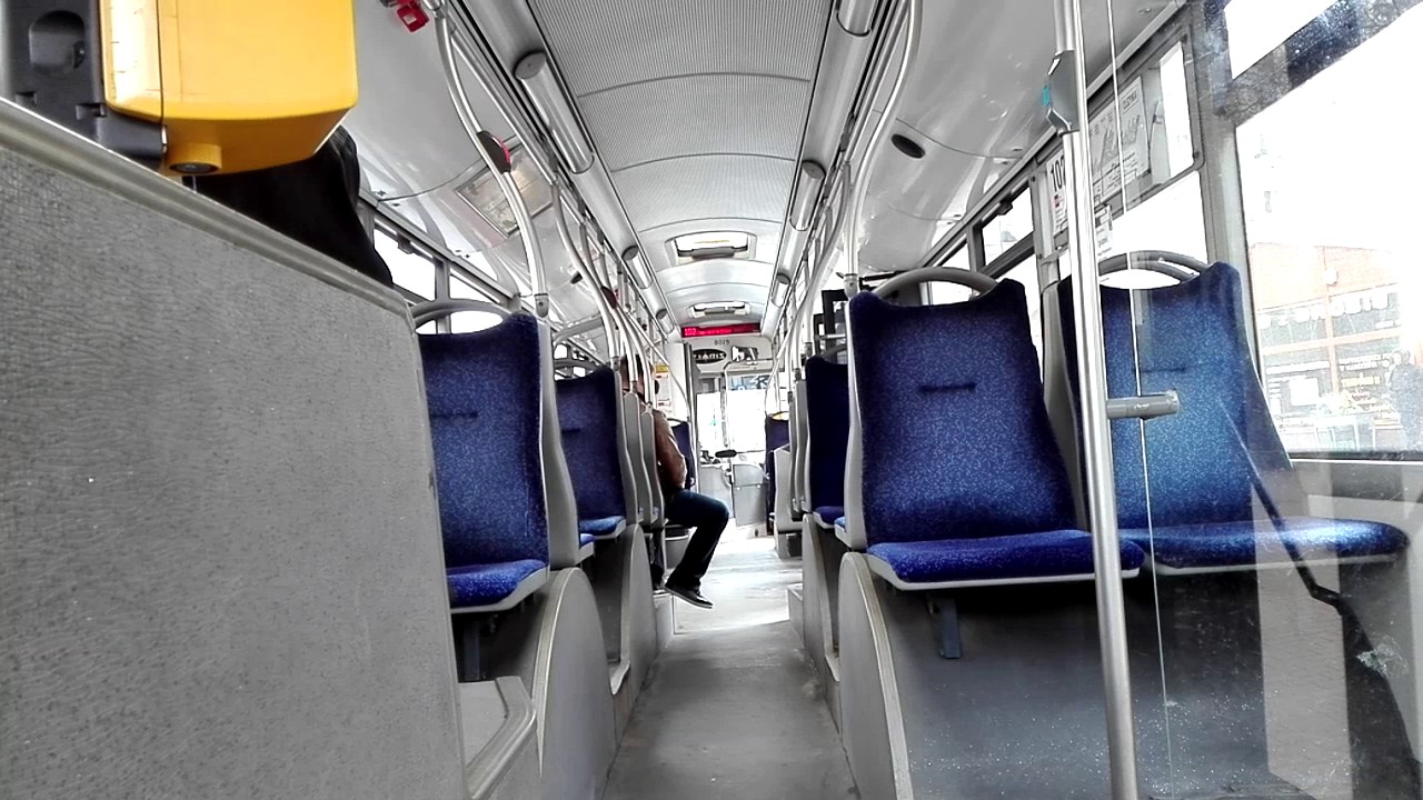 Przejazd Solarisem Urbino 15 I gen. #8019 na linii 102 ♪ZF♪