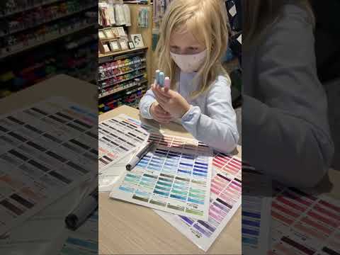 We went to an official Copic shop in Japan 🇯🇵😍 #tokyo #copic #familytime #travelaroundtheworld