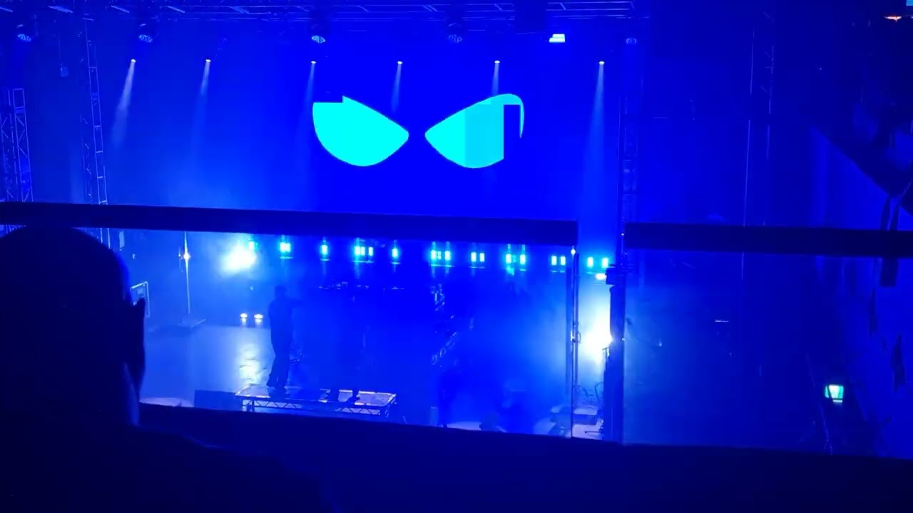 Kneecap - Guilty Conscience, live at O2 Academy, Leeds, 20 Nov 2025