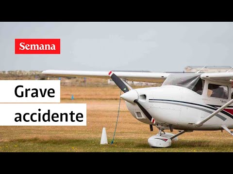 Urgente: se reporta grave accidente de una avioneta contra una casa en Medellín