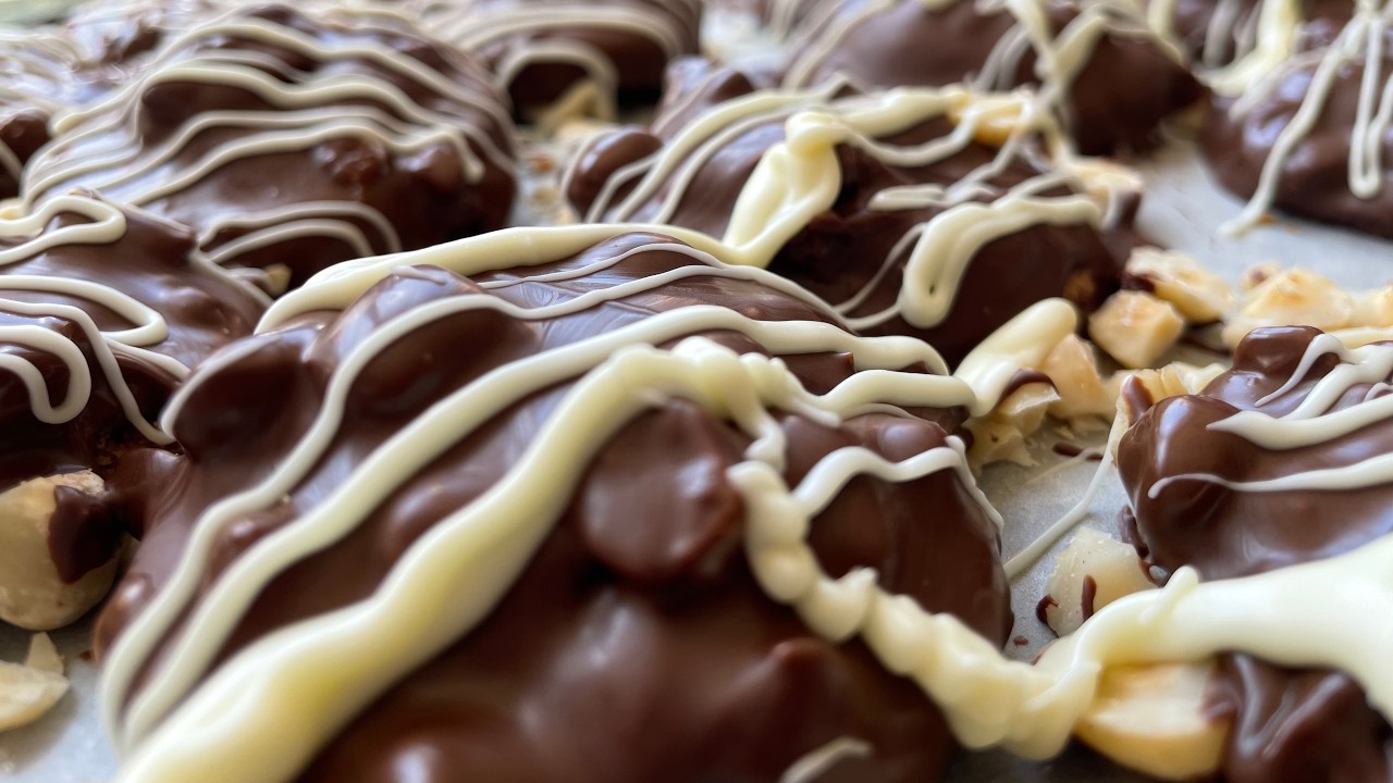 Hazelnut Praline Squiggles