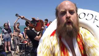 Les Savy Fav covers Alice Cooper&#39;s &quot;School&#39;s Out&quot;