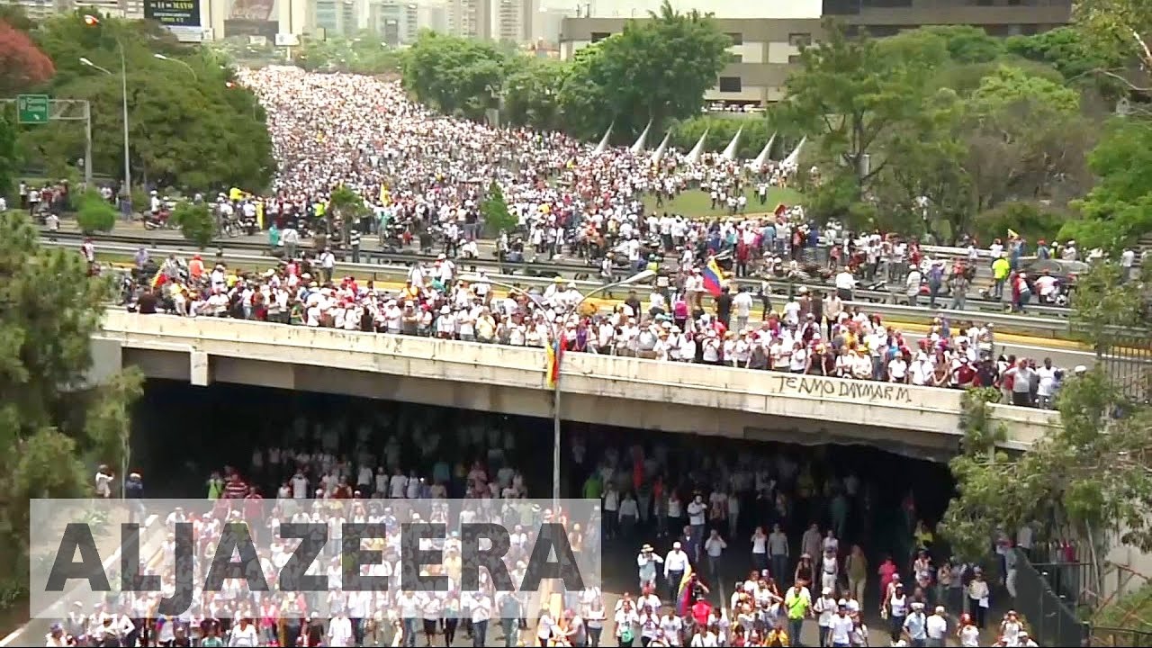 تجدد المعارضة الفنزويلية احتجاجاتها ضد مادورو