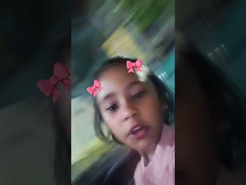 anayra ki vlogging