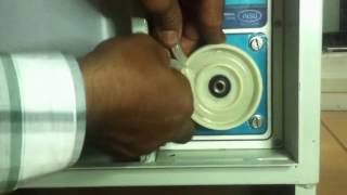How To Change Tube in Wastewater Effluent Sampler IU 801 AP