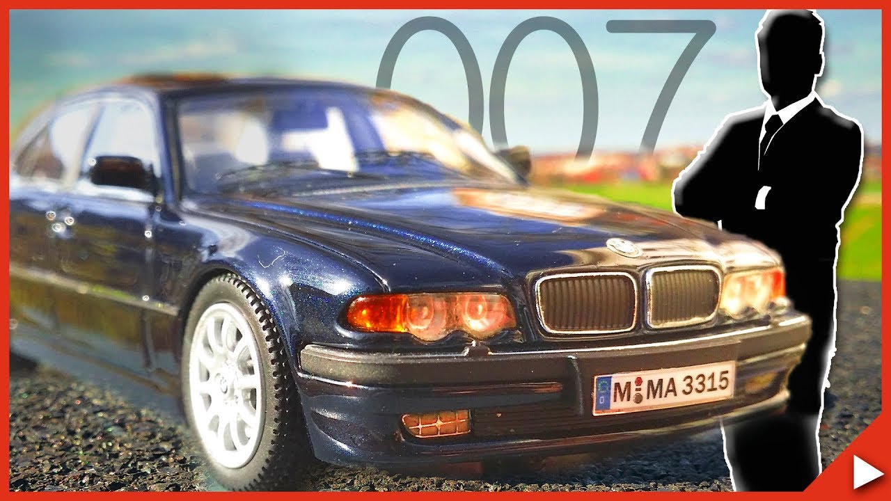 1:43 Neo Scale Models BMW 740i E38 2000 - James Bond Modellauto Review ...