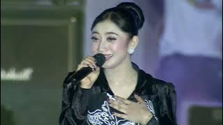 DWI RAHMA ft. AGENG MUSIK TAMPIL SANGAT MEMUKAU DAN BUAT PENONTON NYANYI BARENG DI JAKARTA 🔥