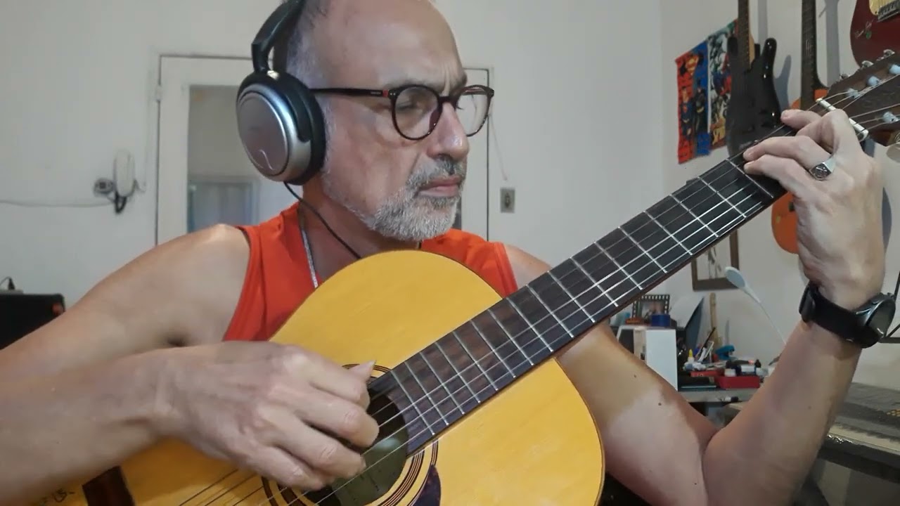 Bridge Over Troubled Water Fingerstyle Instrumental  - Ricardo Pachá