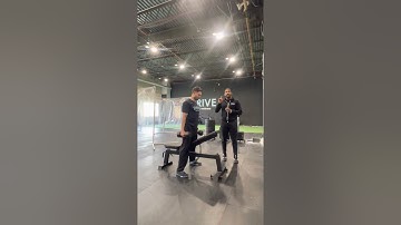 Chest Supported Row - Alternating with Isometric Hold