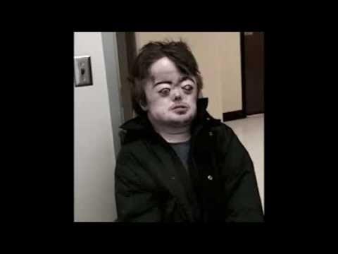 Face brian peppers. Брачн пеперс.