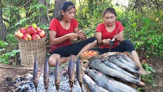 Adventure and Cooking: catch many Catfish and Grilling for survival food @lisaCooking2