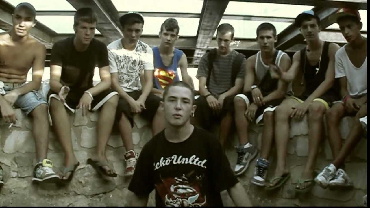 Watch 1 - TODOS - VIDEOCLIP on YouTube Watch 1 - TODOS - VIDEOCLIP on YouTube
