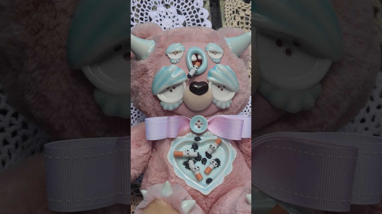 Trying to quit smoking? Give your cigs to a teddy bear 🚬🧸 